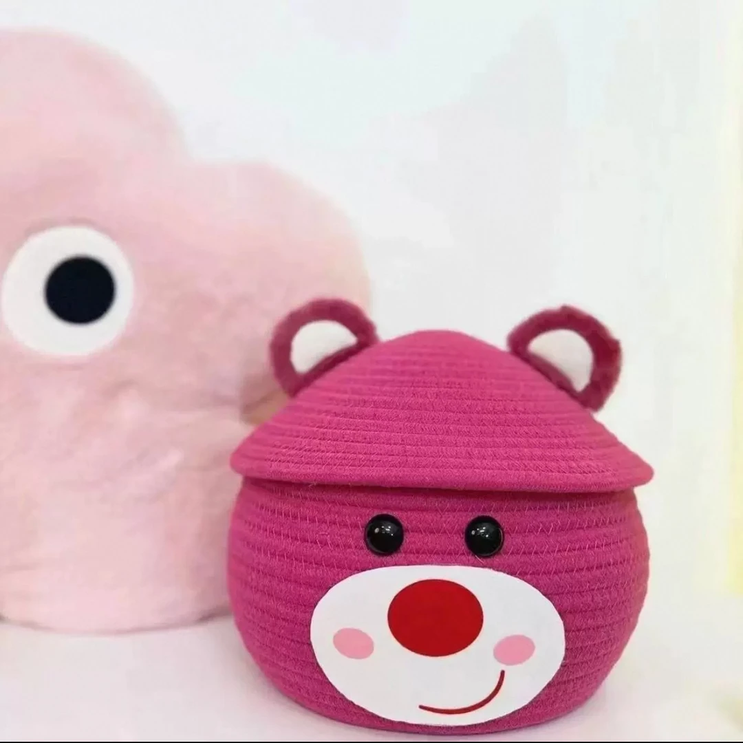 LQ620红色草莓熊收纳筐带盖大号