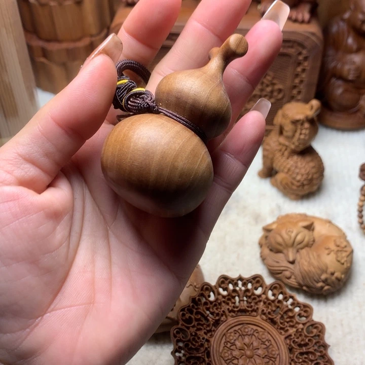 檀香木其他老山檀香手把件