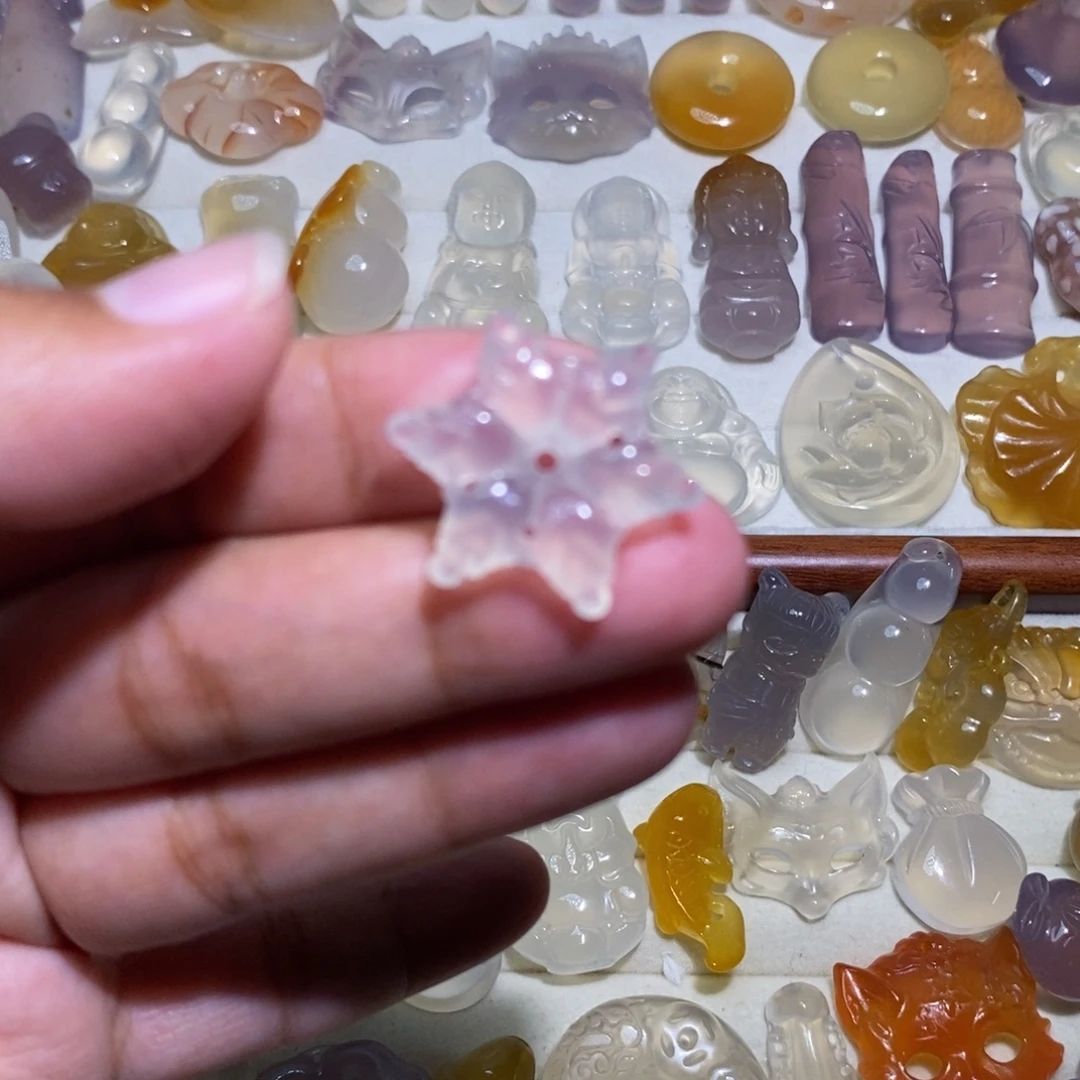 玛瑙/玉髓未镶嵌颈饰小雪花
