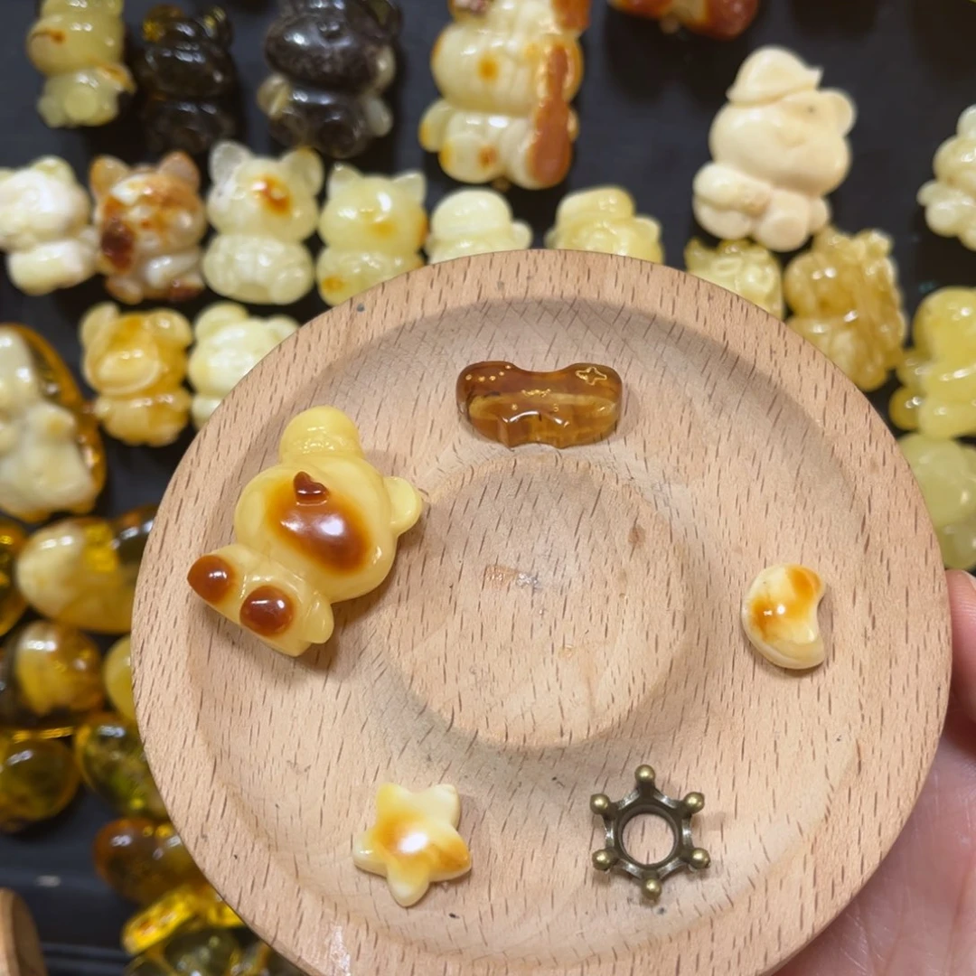 琥珀手链未镶嵌蜜蜡小熊