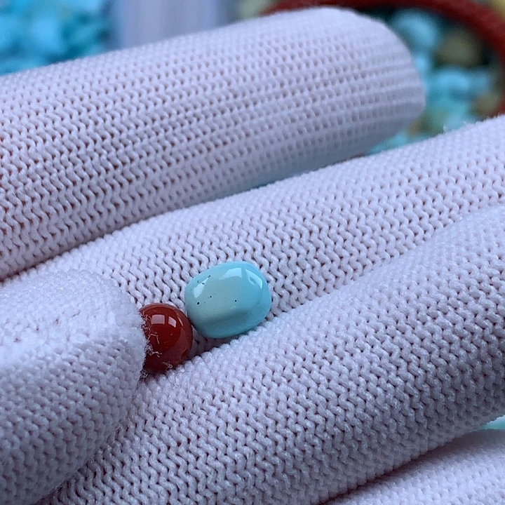 南红玛瑙未镶嵌珠宝奇石