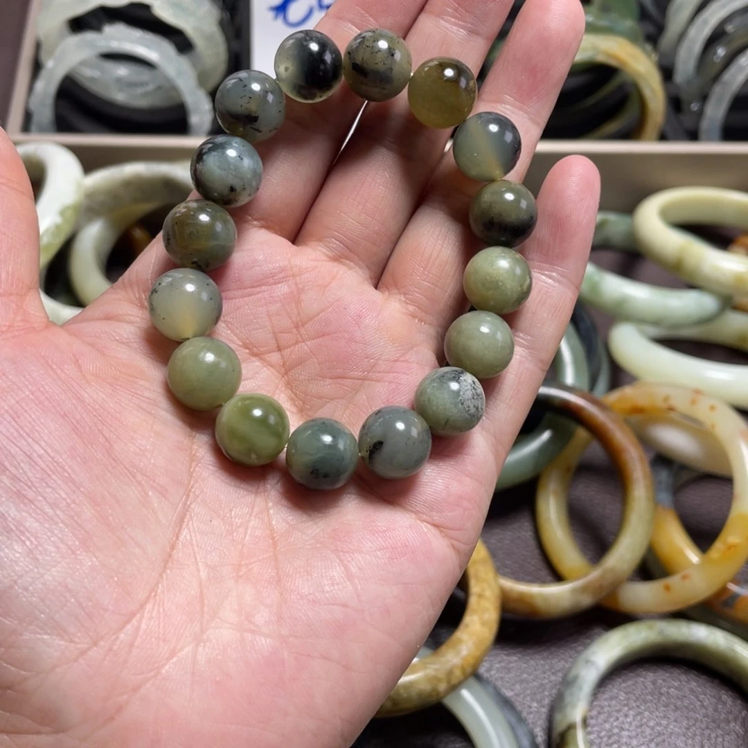 蛇纹石玉未镶嵌手镯