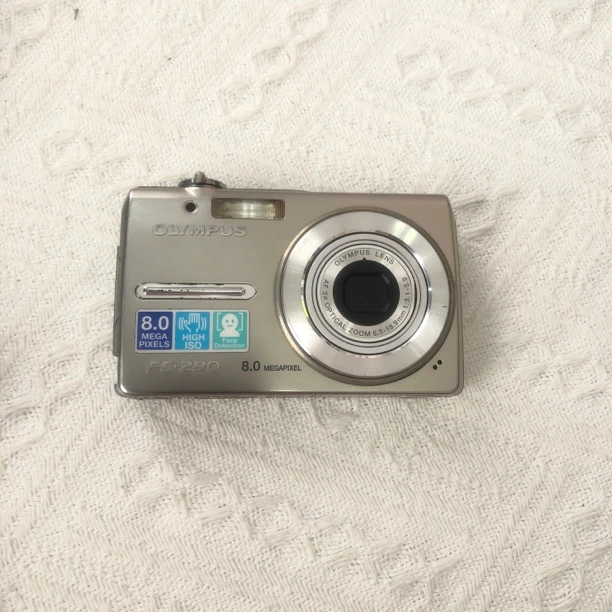 95新 Olympus/奥林巴斯 FE-280 800万像素 3倍光学变焦（no退no换）