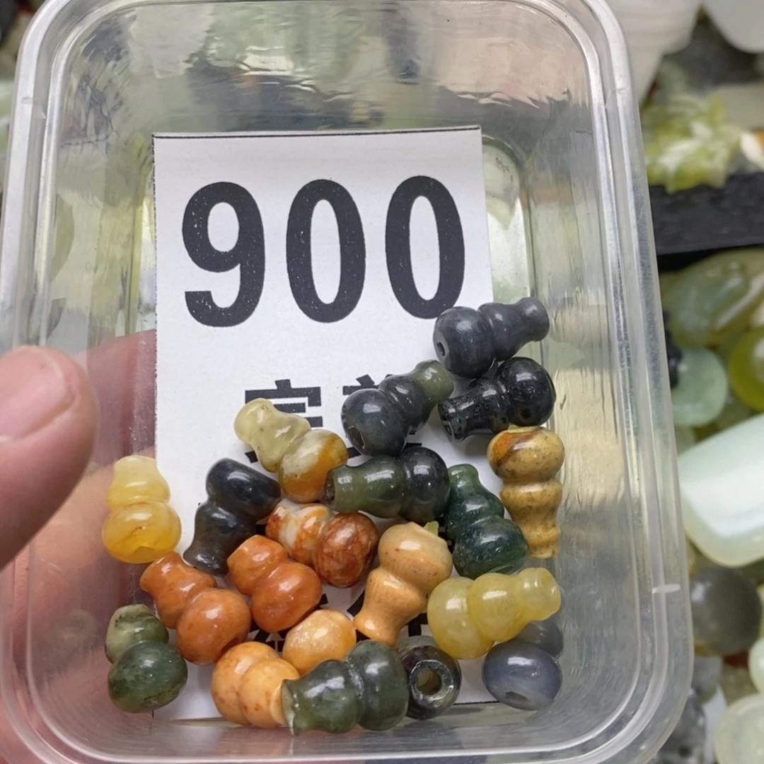 蛇纹石玉未镶嵌挂坠