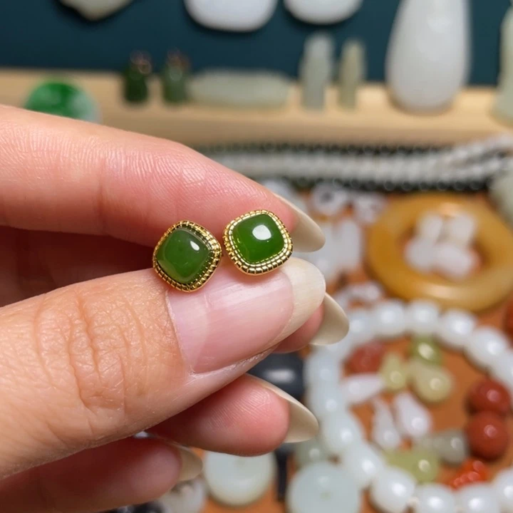 和田玉银S925镀金镶嵌颈饰用****2