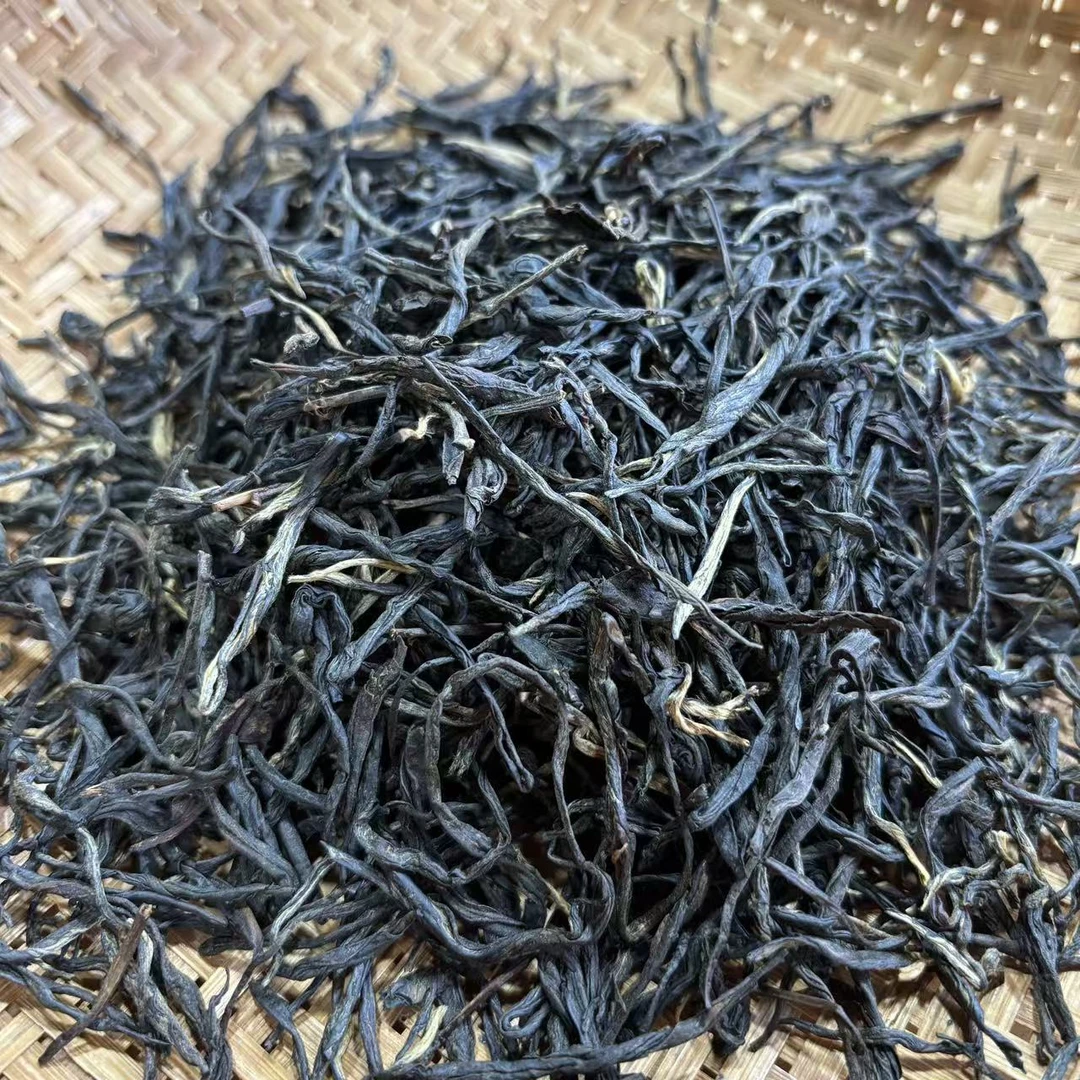 48号2025年凤庆滇红梅香理条春茶古树大树混采烤红散茶200克12-27