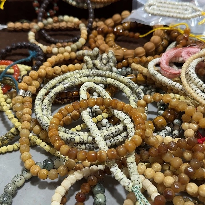 星月菩提手串@****⁴87龙脊老型。玉华