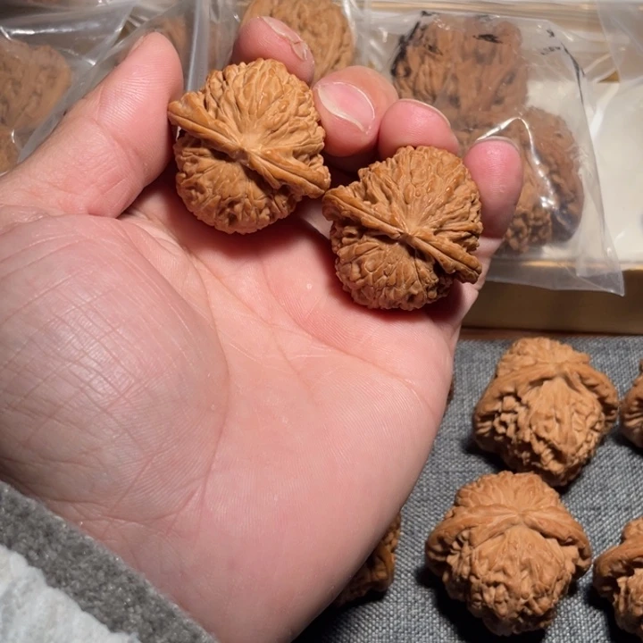 把件文玩核桃核桃38