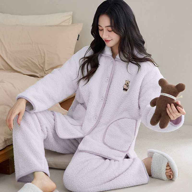 可爱卡通女士家居服套装法兰绒加绒保暖可外穿睡衣珊瑚绒秋冬季