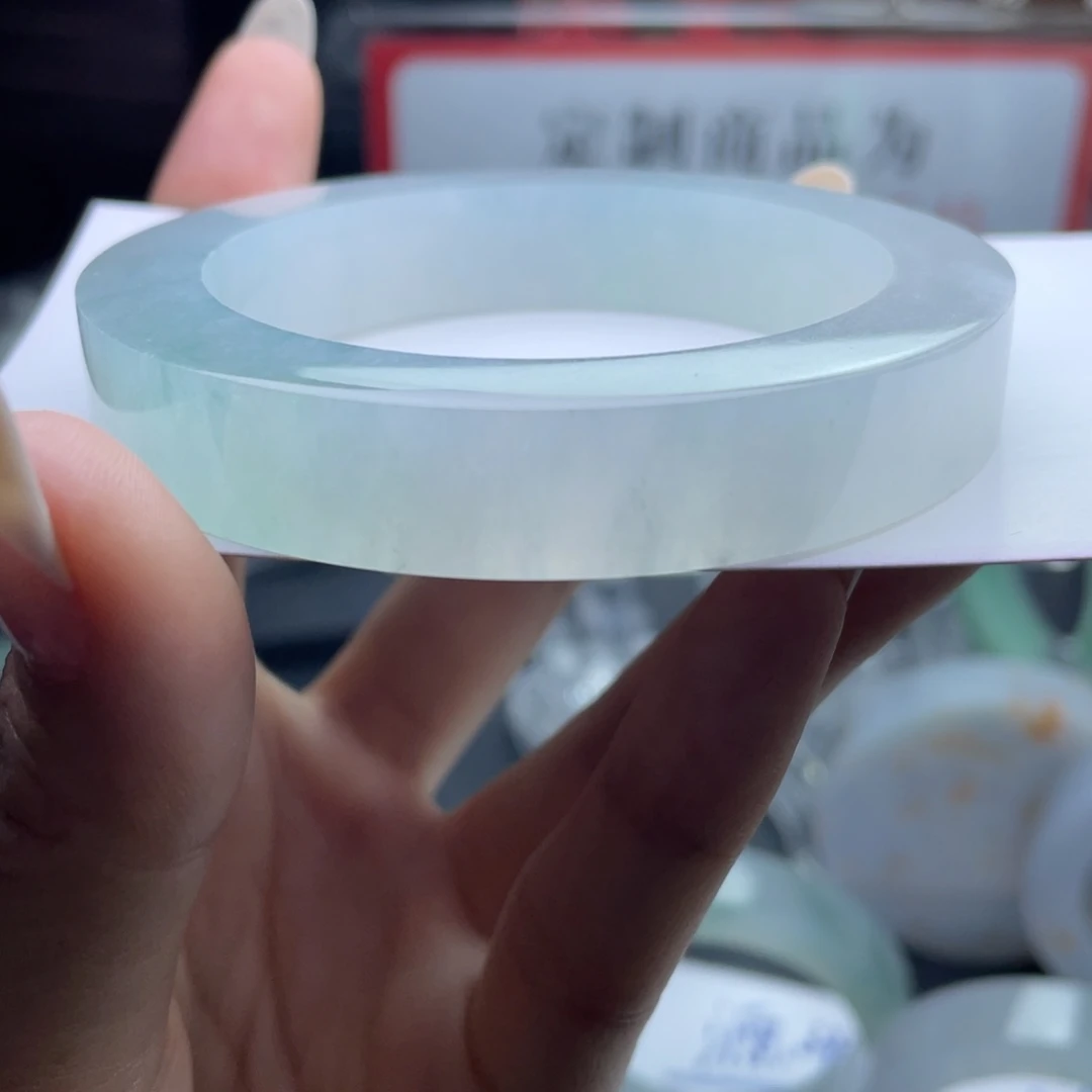 不***3定制翡翠未镶嵌翡翠