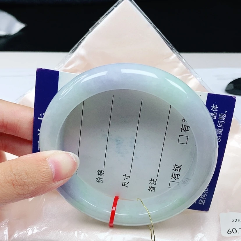 【闪购商品】翡翠手镯未镶嵌60.7圈