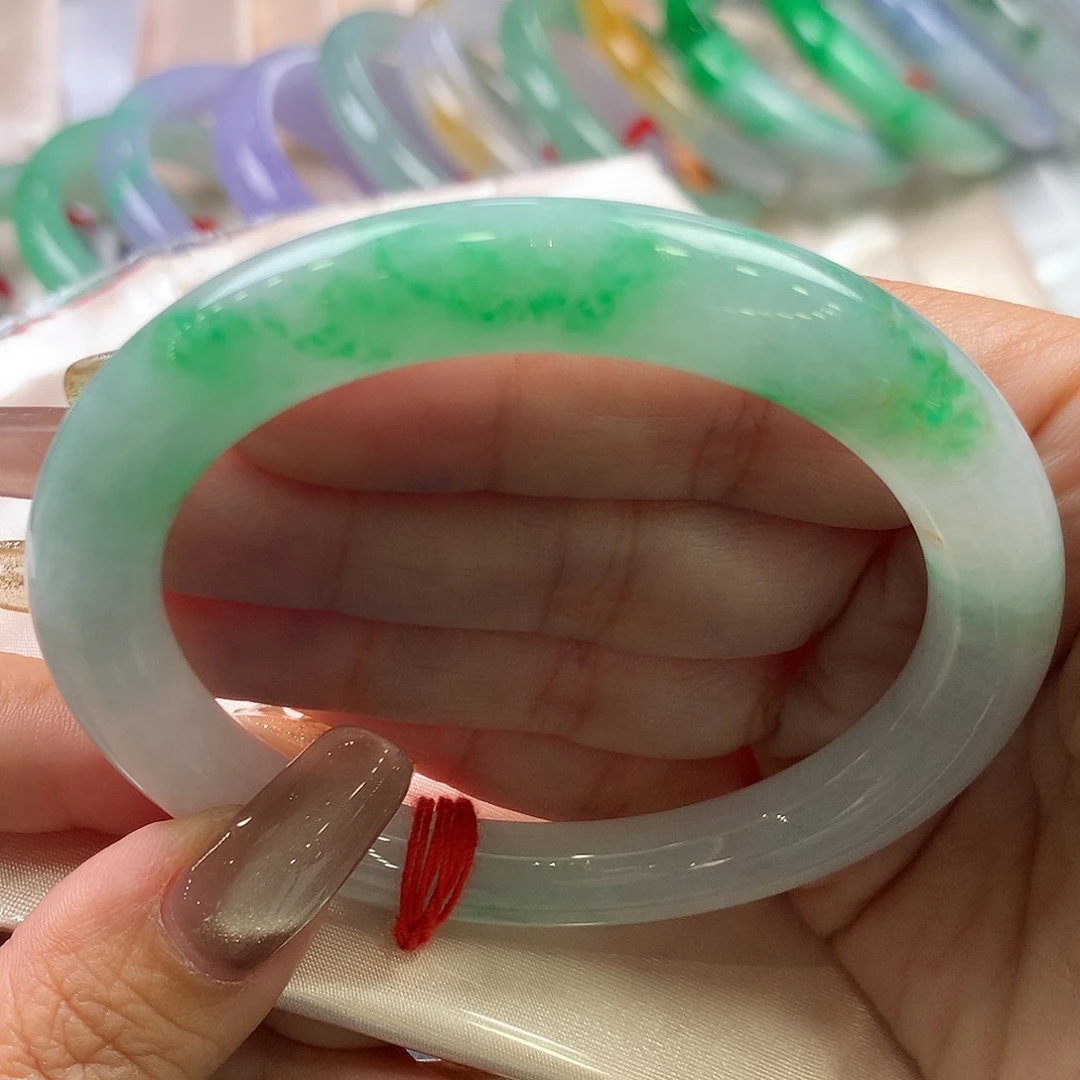 翡翠未镶嵌手镯57.5圆条