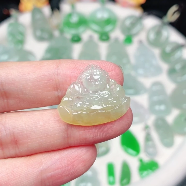 颈饰未镶嵌翡翠缅甸天然A货翡翠