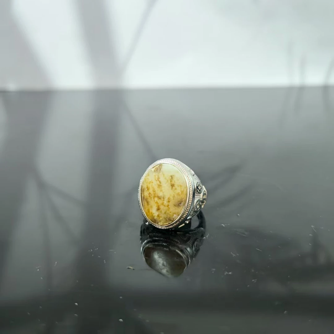 Z和田玉戒指1885