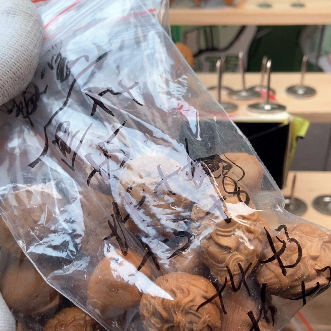 【闪购商品】吊坠橄榄核数**熊橄榄核数代