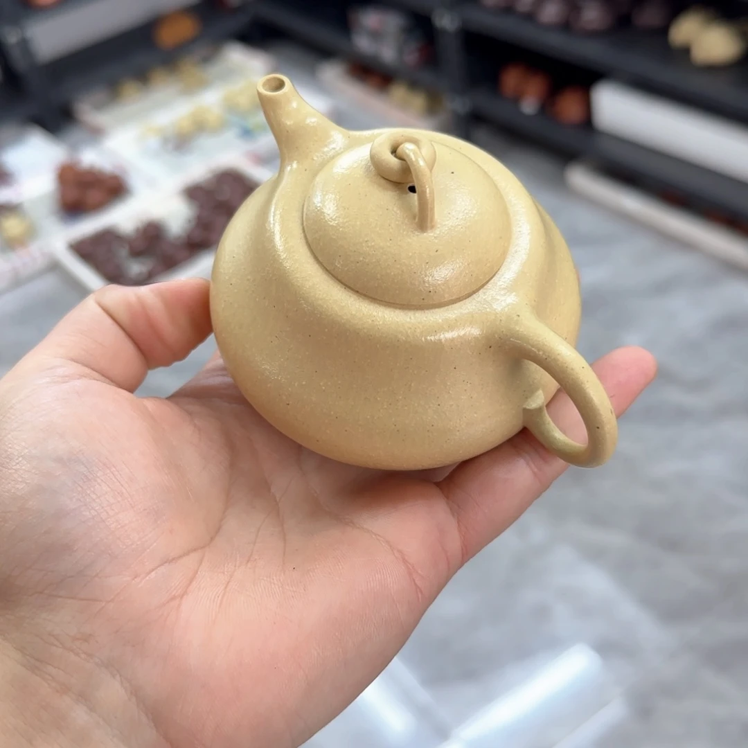 宜兴紫砂艺术学院美术微瑕