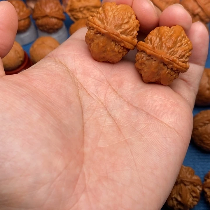 把件文玩核桃龙脊