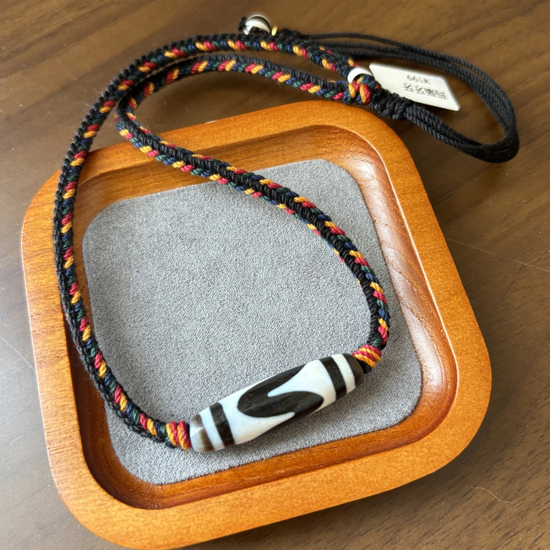 虎牙玛瑙锁骨链 原创设计 藏式潮流文玩款 手工编织 尺寸40x10mm