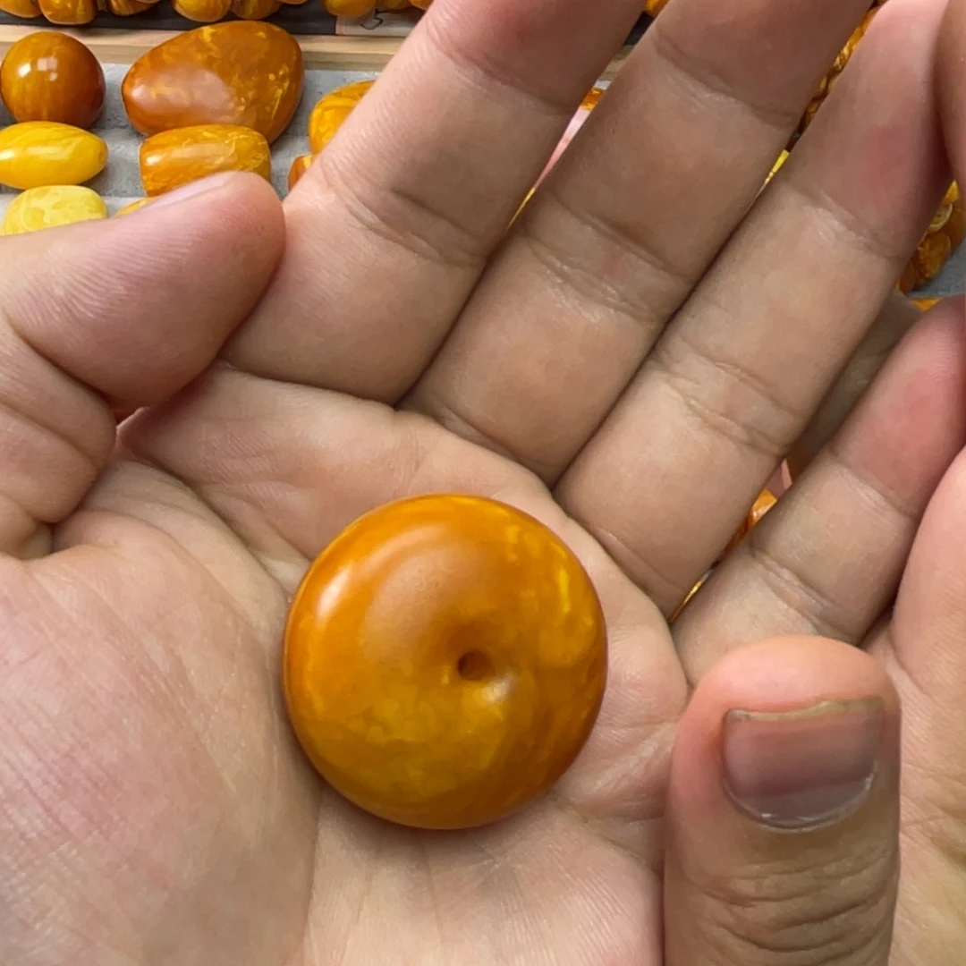 蜜蜡未镶嵌吊坠(不含链)