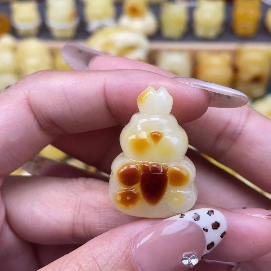 裸石琥珀未镶嵌蜜蜡