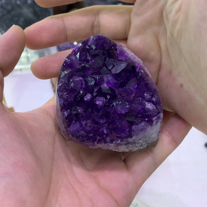 水晶未镶嵌大型摆件（非配饰）