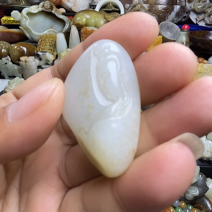 颈饰未镶嵌和田玉