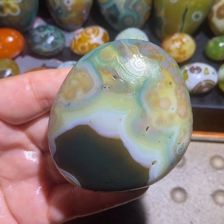 玛瑙/玉髓未镶嵌珠宝半成品