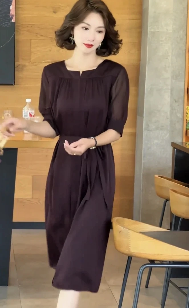 秋季新款气质连衣裙百搭收腰显瘦洋气中长裙