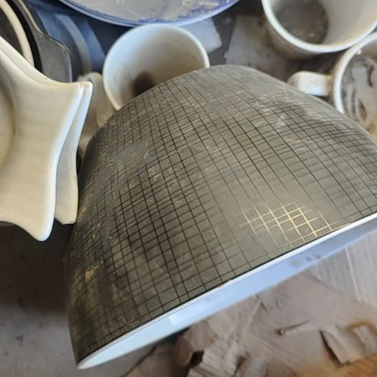瓷大碗口径24微瑕品！