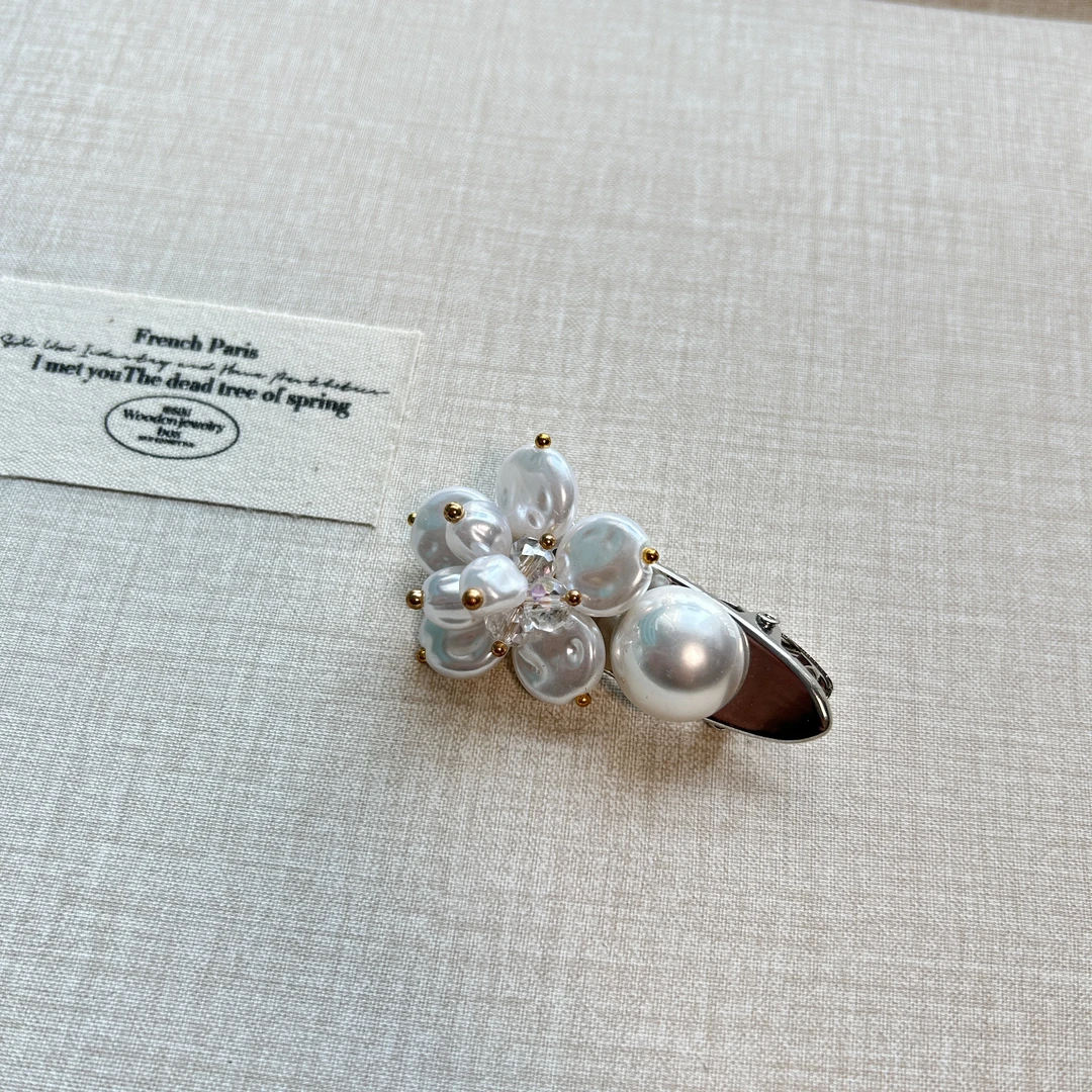 韩国博主重工优雅原创巴洛克花朵珠珠边夹