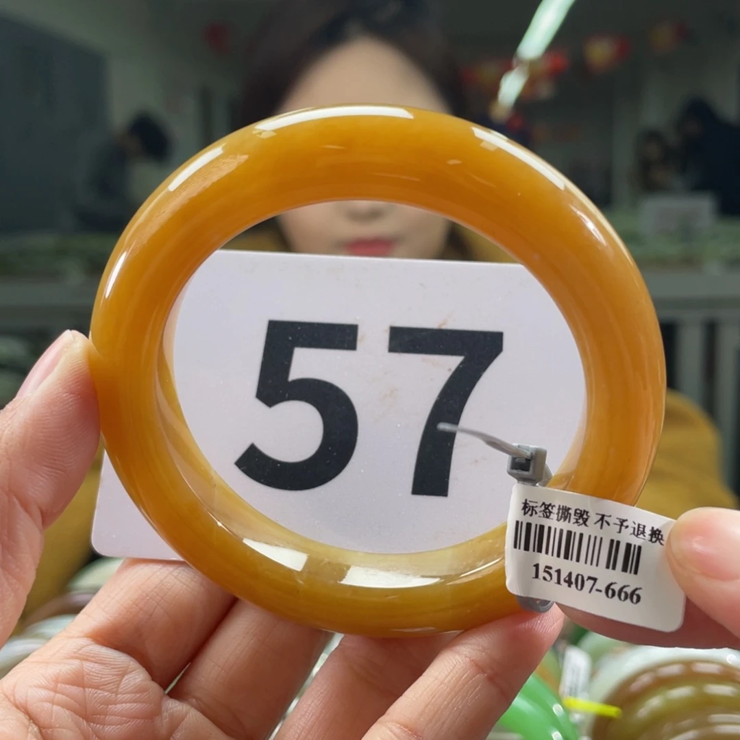 未镶嵌手镯和田玉微瑕