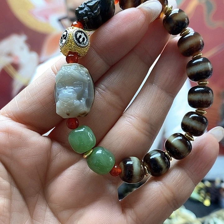 玛瑙/玉髓颈饰合金