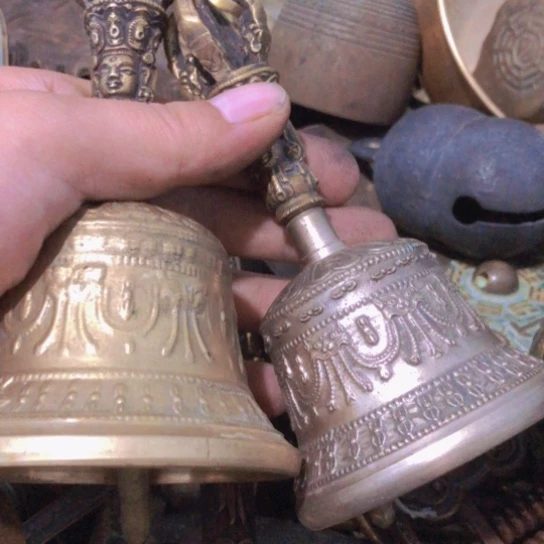 林***林闪电购铜摆件工艺品