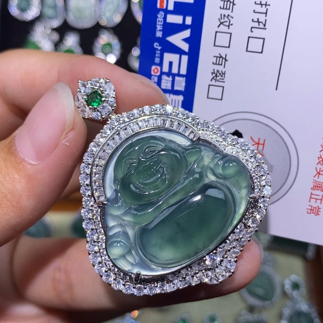 花***生颈饰未镶嵌翡翠分两单