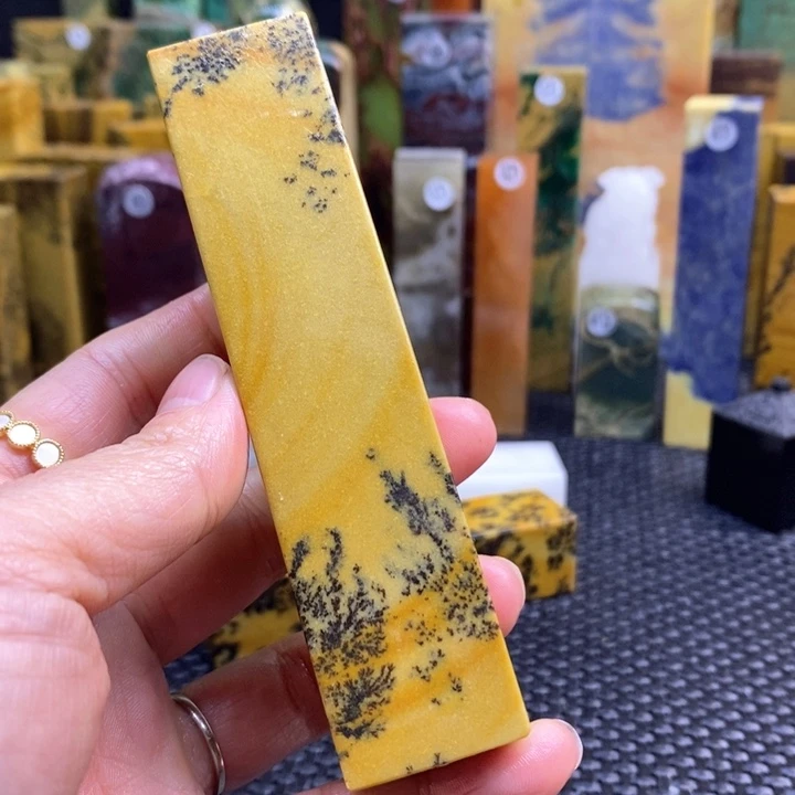 青田石星*雨青田石印章石