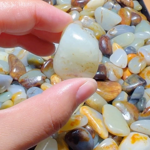 和田玉（子料）未镶嵌颈饰16.7克