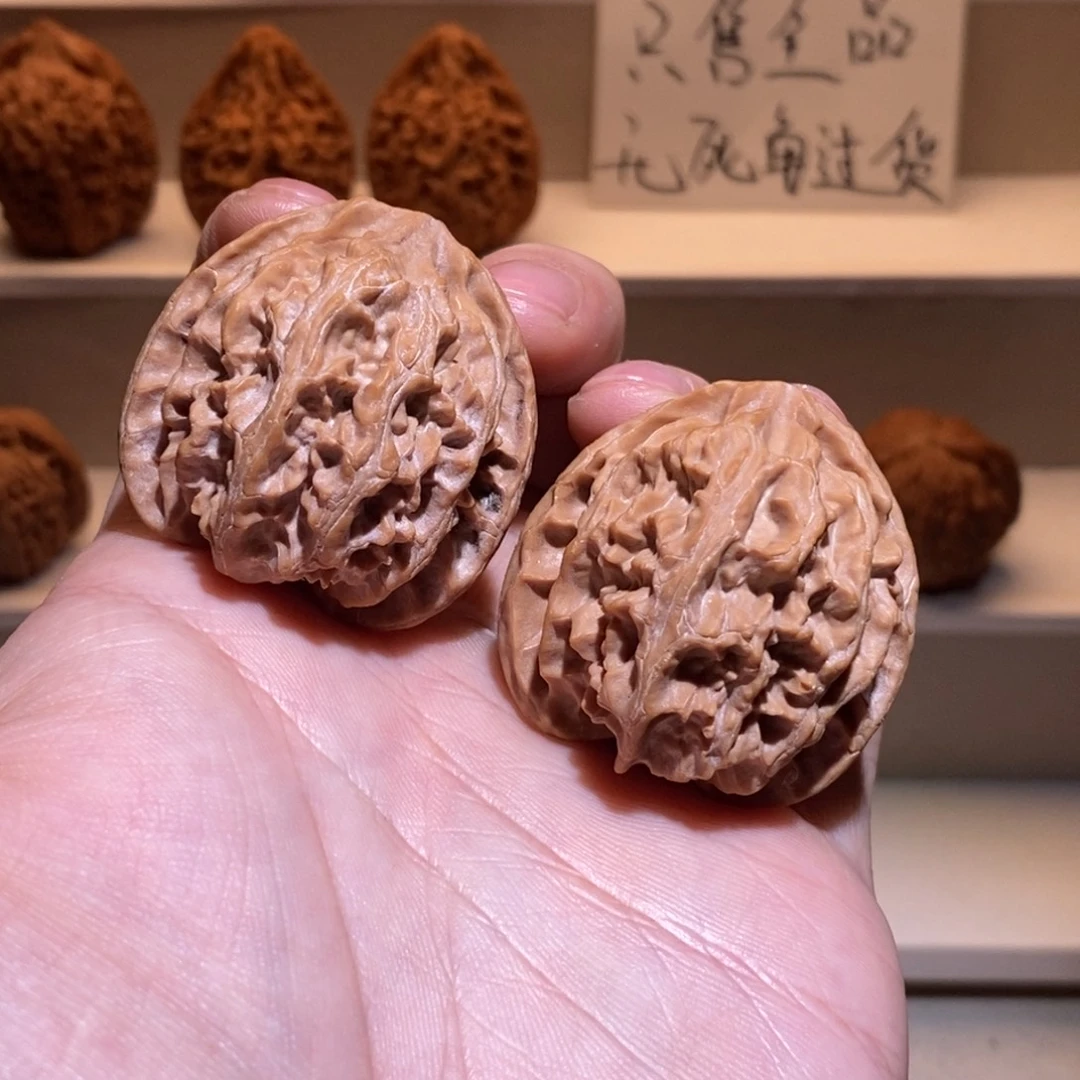 巴****39尺 全品无修白茬 苹果