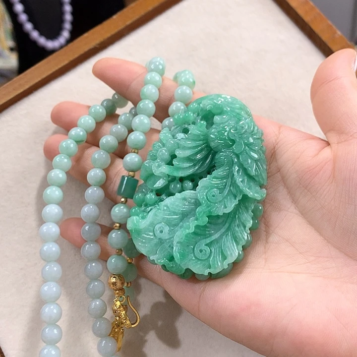 翡翠未镶嵌颈饰翡翠吊坠