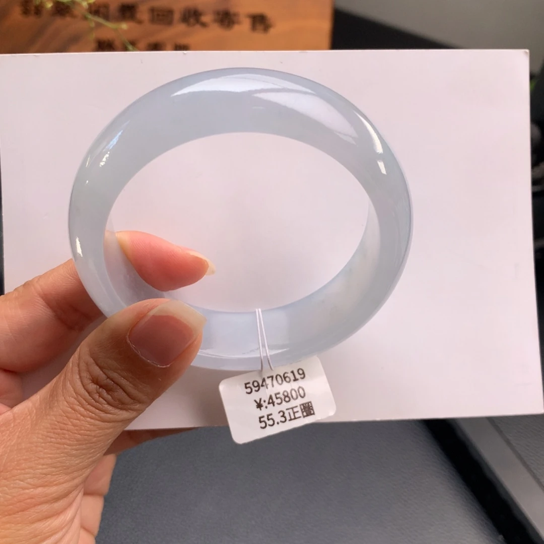翡翠手镯未镶嵌轮胎素甜正圈翡翠手镯55.3圈