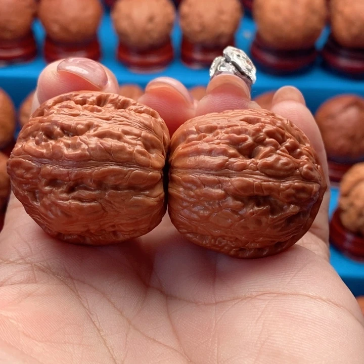 木质麒麟石精品文玩手捻