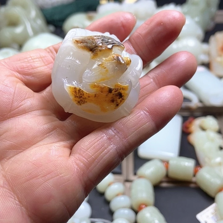 和田玉挂件未镶嵌