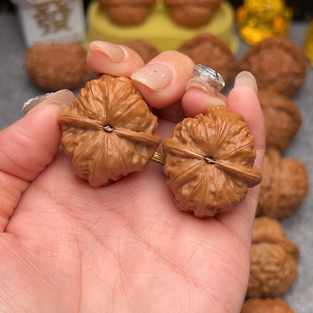 把件文玩核桃毕业精品手捻款 门头沟元宝全品35