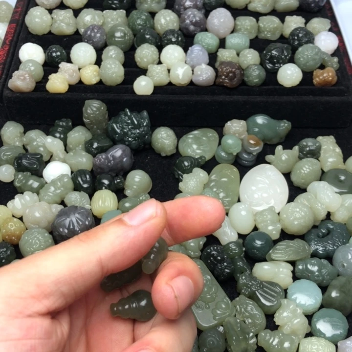 【闪购商品】和田玉未镶嵌颈饰我****福