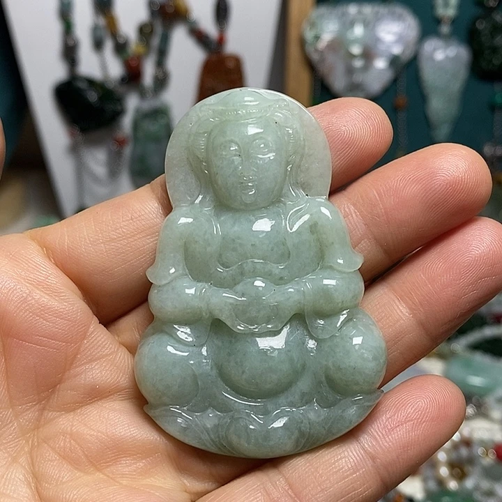 翡翠未镶嵌吊坠(赠链)