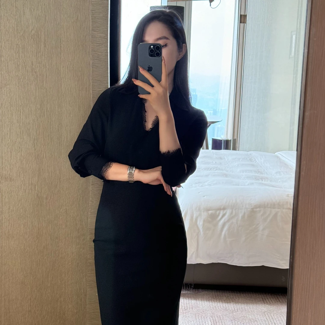 LEVRO2887-轻奢秋冬法式裙子高级感2025蕾丝衬衫醋酸蕾丝半裙套装