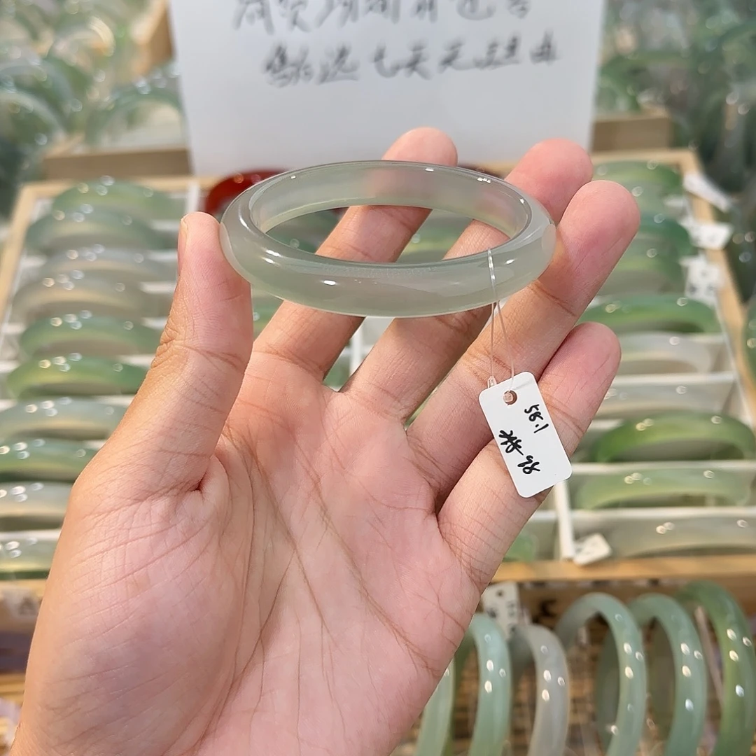 玛瑙/玉髓未镶嵌手镯圈口58.1