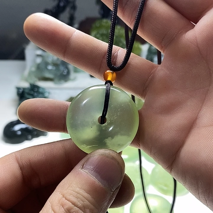 岫玉挂件未镶嵌岫玉