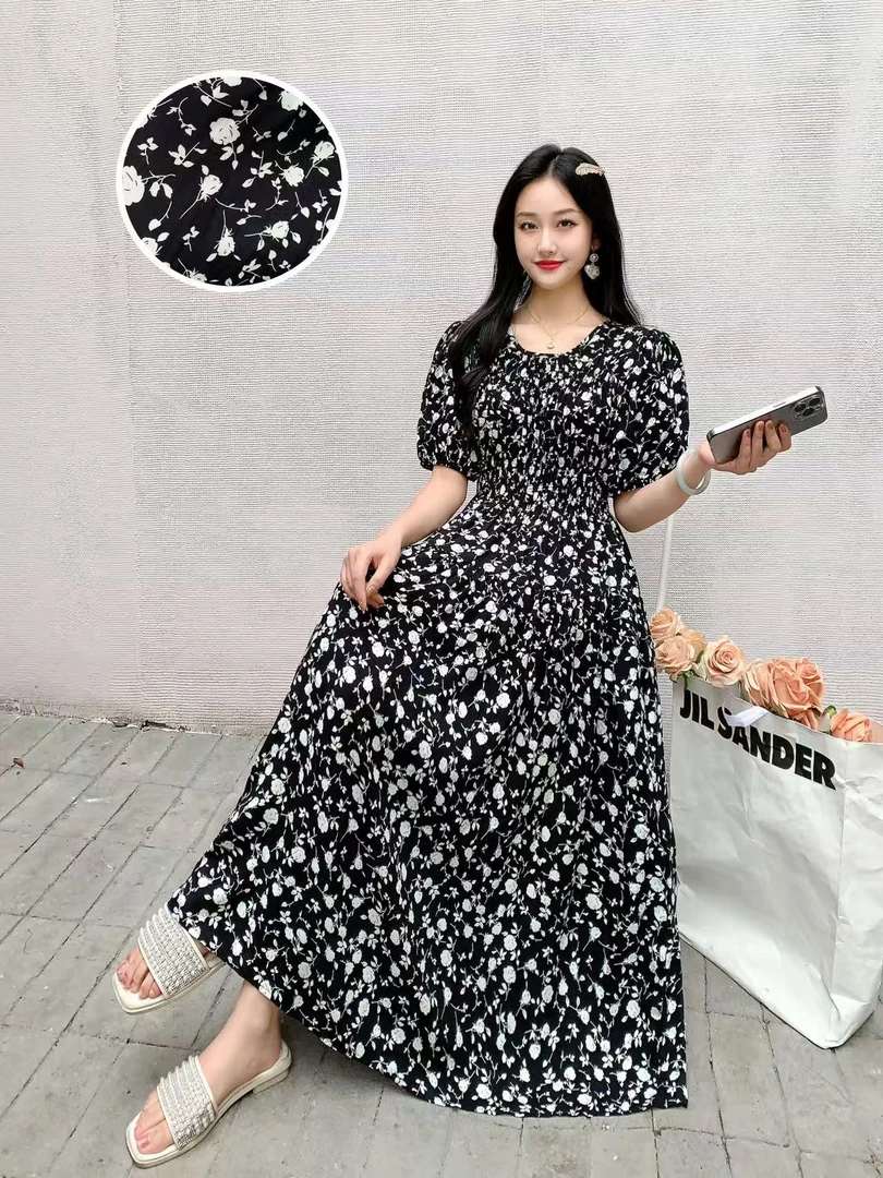 2025夏季时尚气质法式修身印花显瘦长裙【编号258】