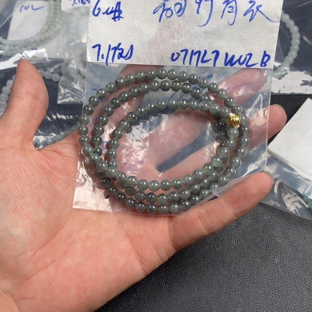 韵***衣未镶嵌定制翡翠缅甸翡翠