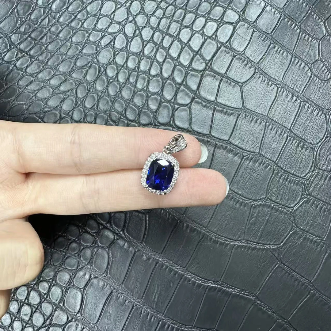 JDP1032阿鲁沙-典藏高奢蓝宝石-精工925吊坠